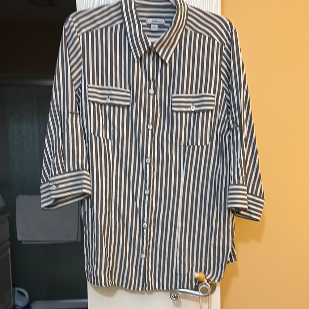Button up  3/4 length sleeve